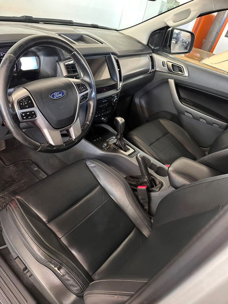 RANGER 3.2 XLT 4X4 CD 20V DIESEL 4P AUTOMÁTICO - 2019 - FARROUPILHA