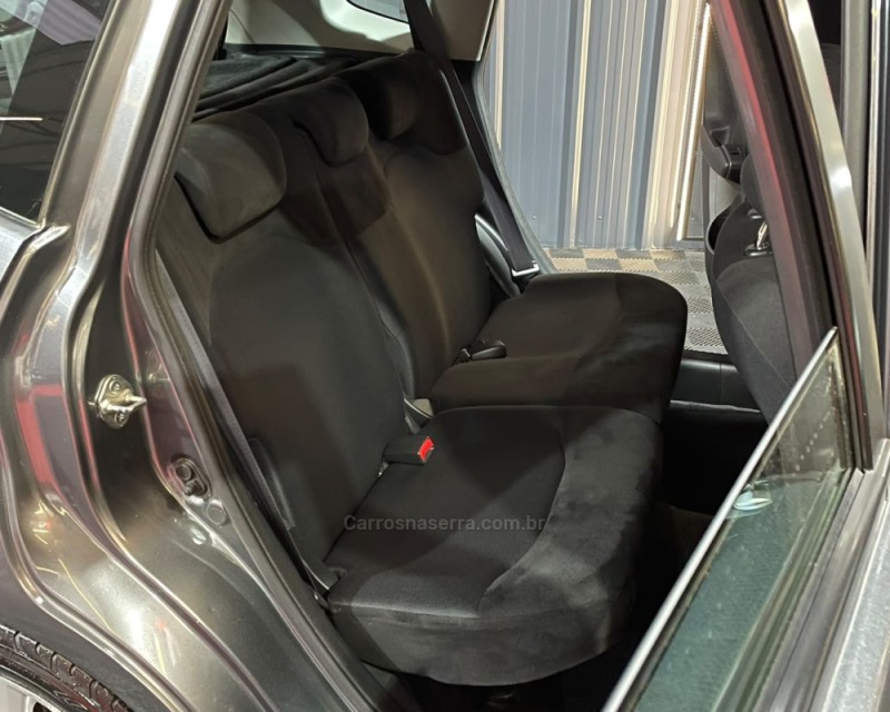 FIT 1.5 EX 16V FLEX 4P AUTOMÁTICO - 2012 - VACARIA