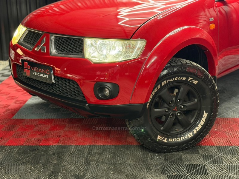 L200 TRITON 3.2 HPE 4X4 CD 16V TURBO INTERCOOLER DIESEL 4P AUTOMÁTICO - 2013 - CAXIAS DO SUL