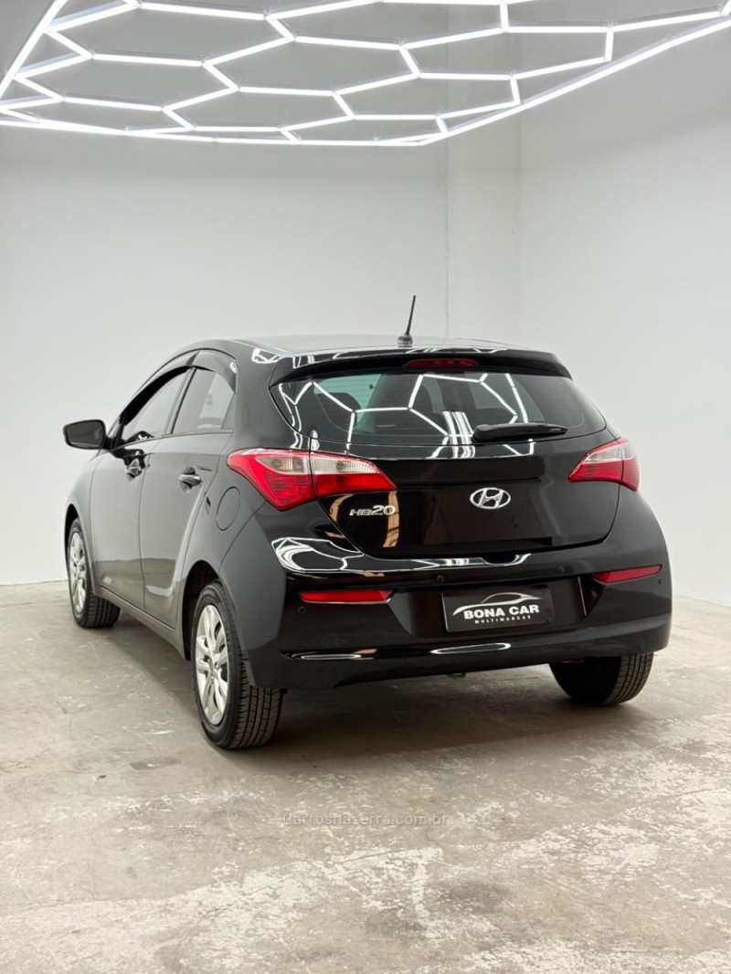 HB20 1.6 COMFORT 16V FLEX 4P MANUAL - 2017 - CAXIAS DO SUL