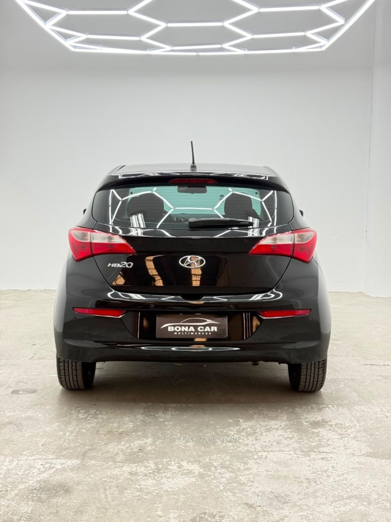 HB20 1.6 COMFORT 16V FLEX 4P MANUAL - 2017 - CAXIAS DO SUL