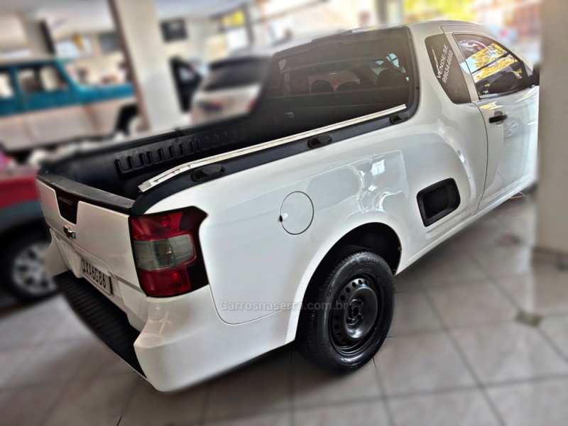 MONTANA 1.4 MPFI LS CS 8V FLEX 2P MANUAL