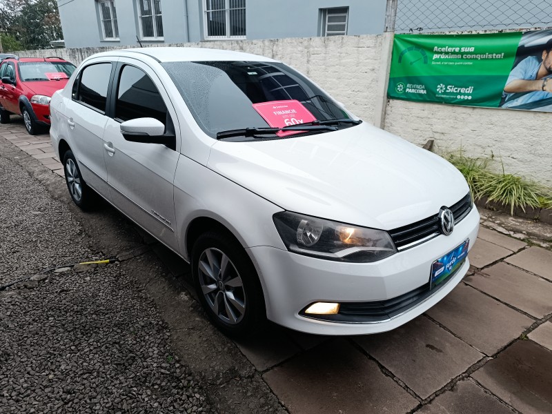VOYAGE 1.6 MI COMFORTLINE 8V FLEX 4P MANUAL - 2013 - BENTO GONçALVES