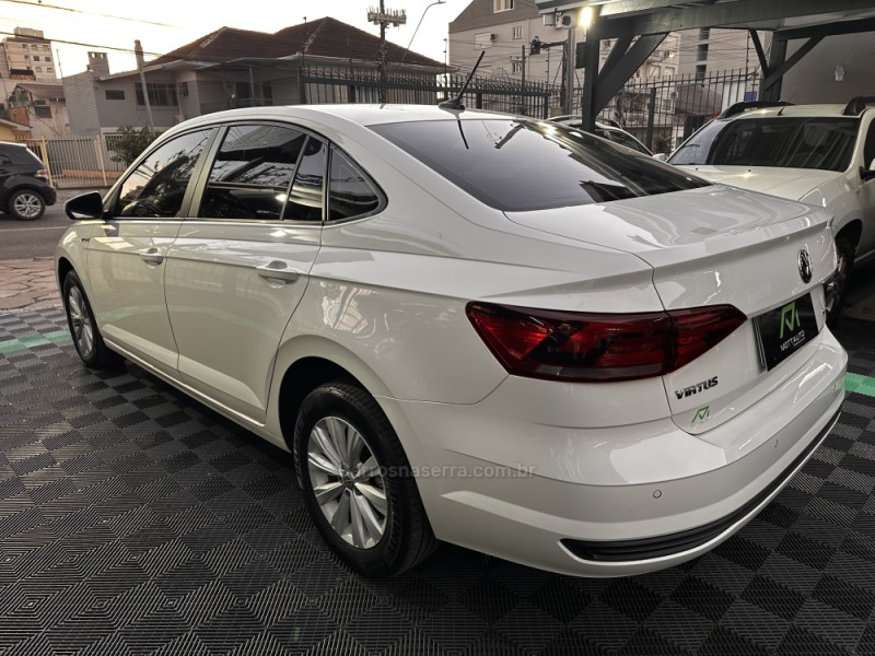 VIRTUS 1.0 200 TSI COMFORTLINE AUTOMÁTICO - 2022 - CAXIAS DO SUL