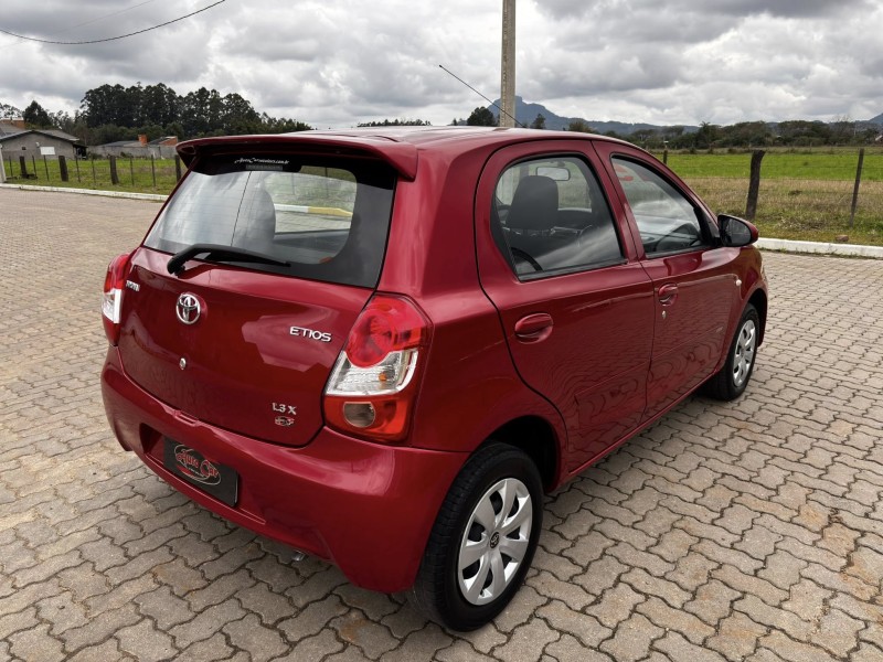 ETIOS 1.3 X 16V FLEX 4P MANUAL - 2015 - CANDELáRIA