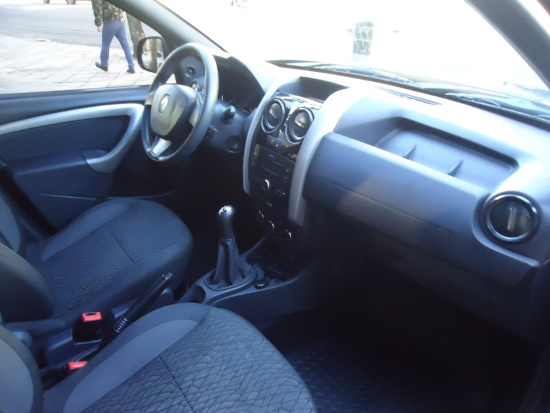 DUSTER 1.6 EXPRESSION 4X2 16V FLEX 4P MANUAL - 2020 - CAXIAS DO SUL