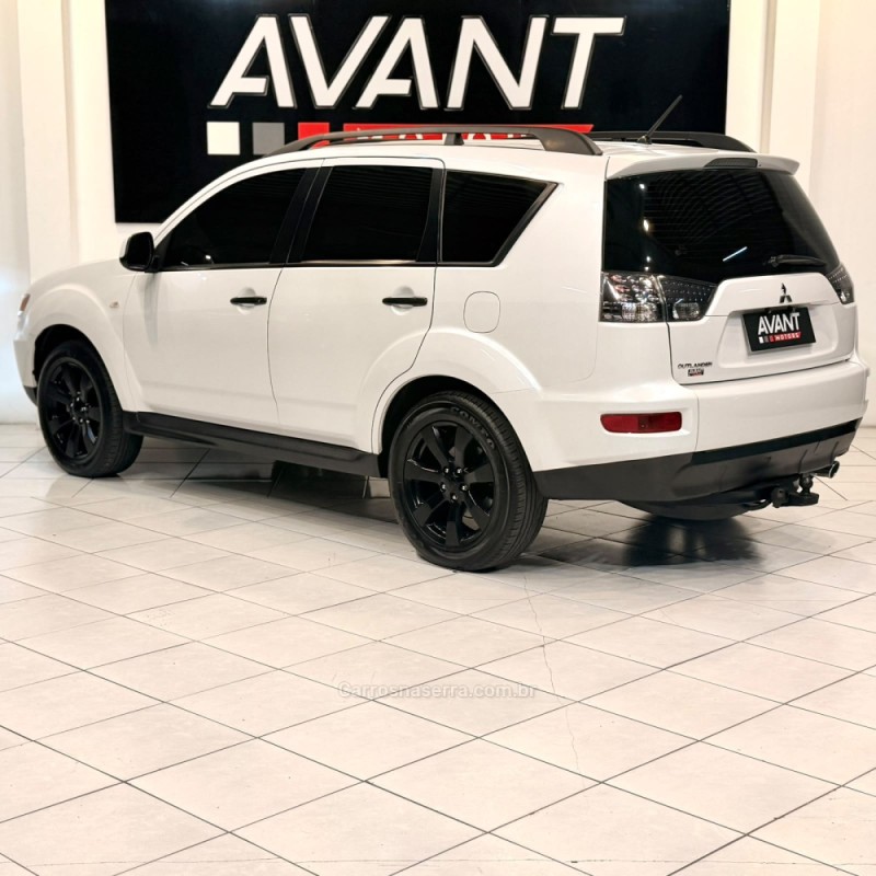 OUTLANDER 2.0 16V GASOLINA 4P AUTOMÁTICO - 2012 - NOVO HAMBURGO