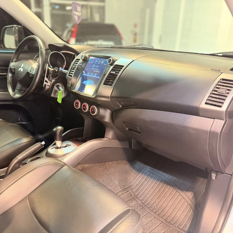 OUTLANDER 2.0 16V GASOLINA 4P AUTOMÁTICO - 2012 - NOVO HAMBURGO