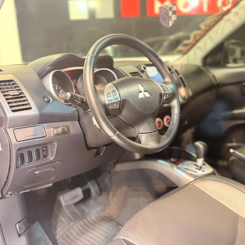 OUTLANDER 2.0 16V GASOLINA 4P AUTOMÁTICO - 2012 - NOVO HAMBURGO