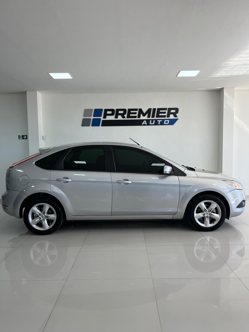 FOCUS 2.0 16V FLEX 4P AUTOMÁTICO - 2011 - CAXIAS DO SUL
