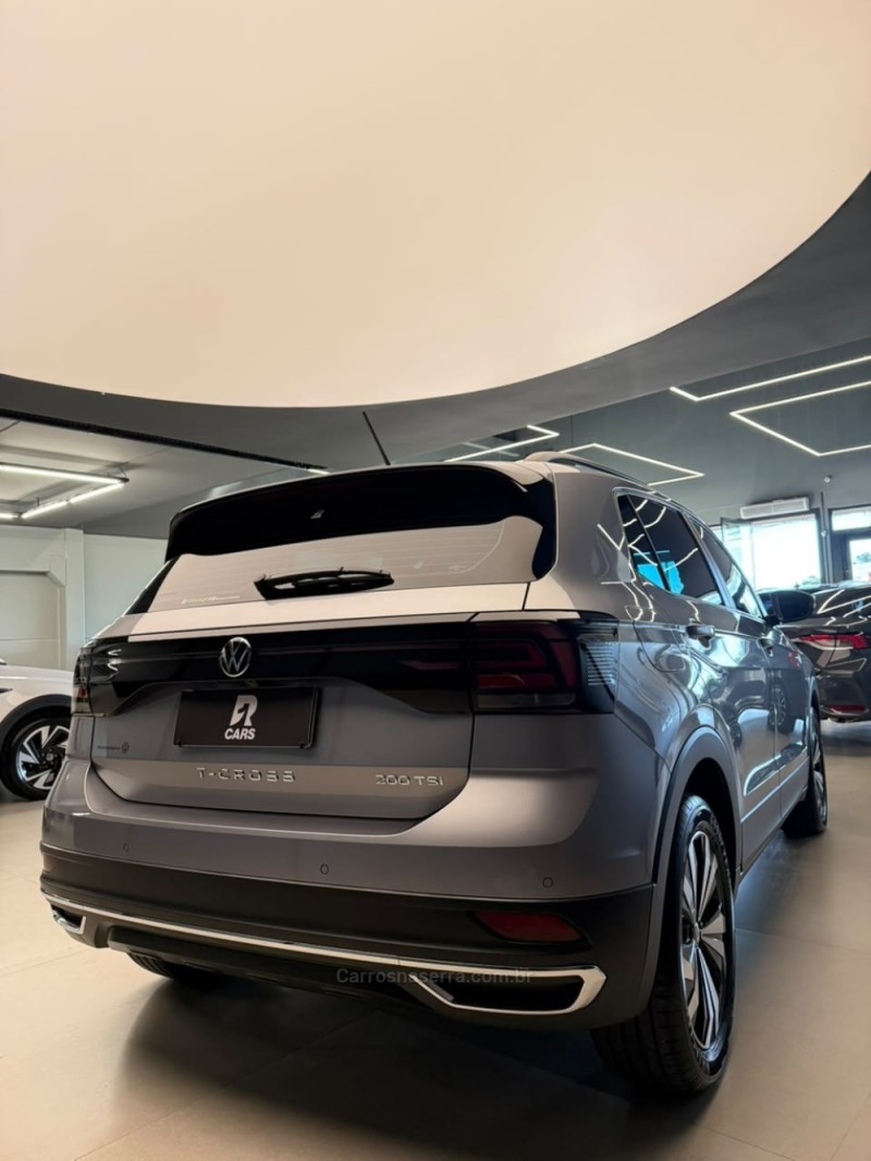 T-CROSS 1.0 COMFORTLINE TSI FLEX 4P AUTOMÁTICO - 2024 - LAJEADO