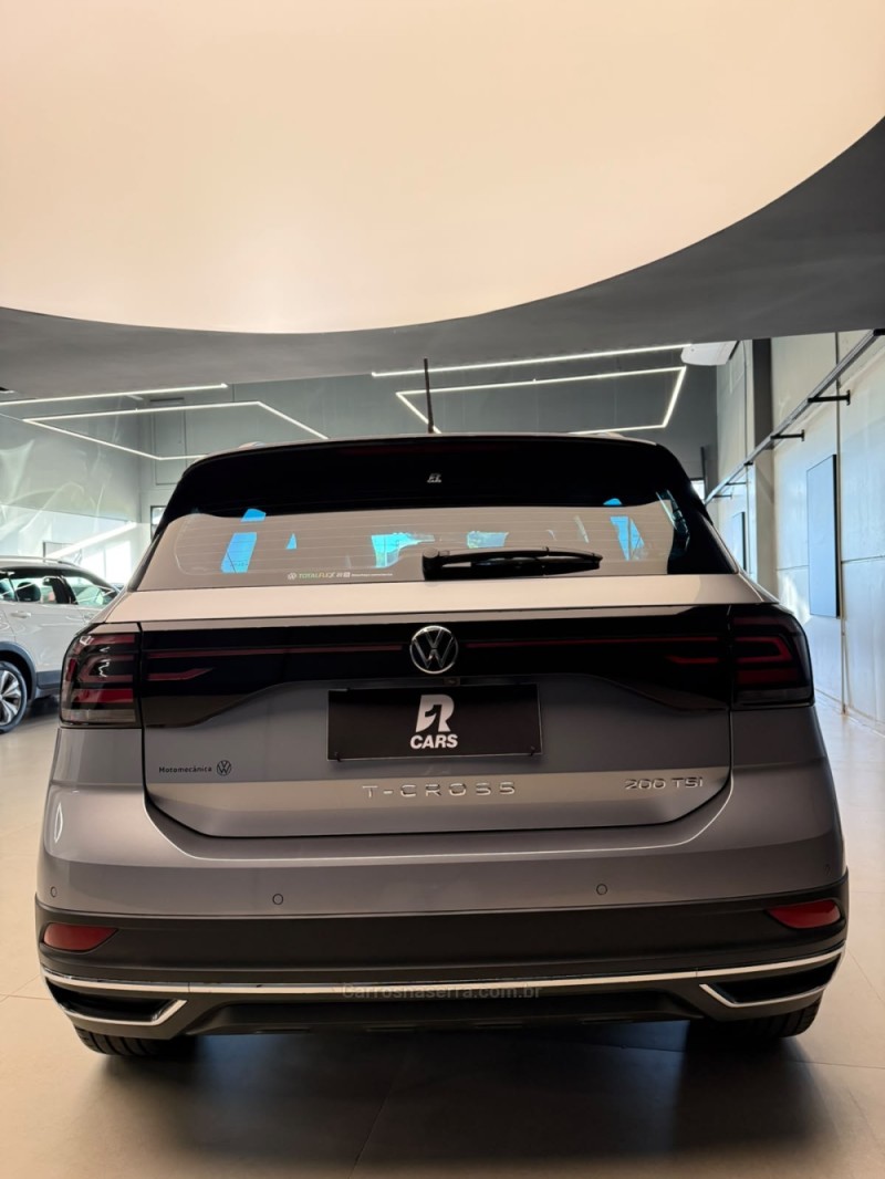 T-CROSS 1.0 COMFORTLINE TSI FLEX 4P AUTOMÁTICO - 2024 - LAJEADO
