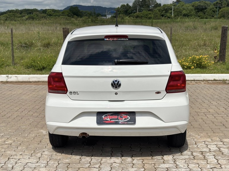 GOL 1.0 12V MPI TOTALFLEX 4P MANUAL - 2023 - CANDELáRIA