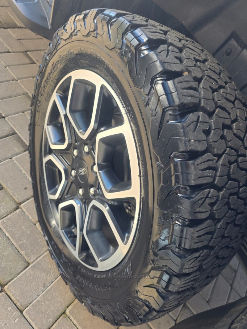RANGER 3.2 LIMITED PLUS 4X4 CD 20V DIESEL 4P AUTOMÁTICO - 2024 - LAJEADO