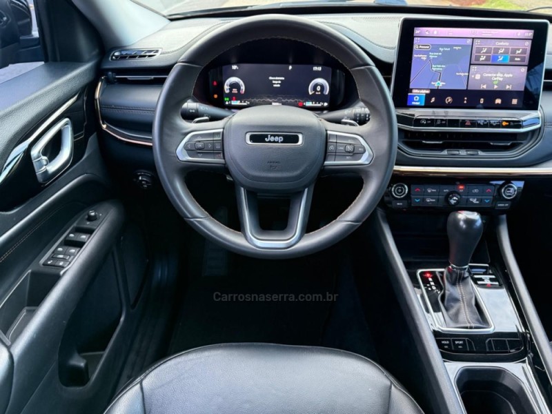 COMPASS 1.3 LIMITED T270 16V TURBO FLEX 4P AUTOMÁTICO - 2022 - IVOTI