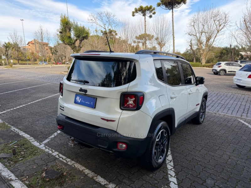RENEGADE 2.0 16V TURBO DIESEL TRAILHAWK 4P 4X4 AUTOMÁTICO - 2016 - CAXIAS DO SUL