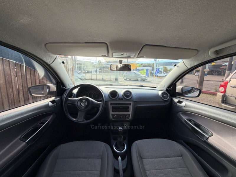 VOYAGE 1.0 MI TRENDLINE 8V FLEX 4P MANUAL - 2013 - CAXIAS DO SUL