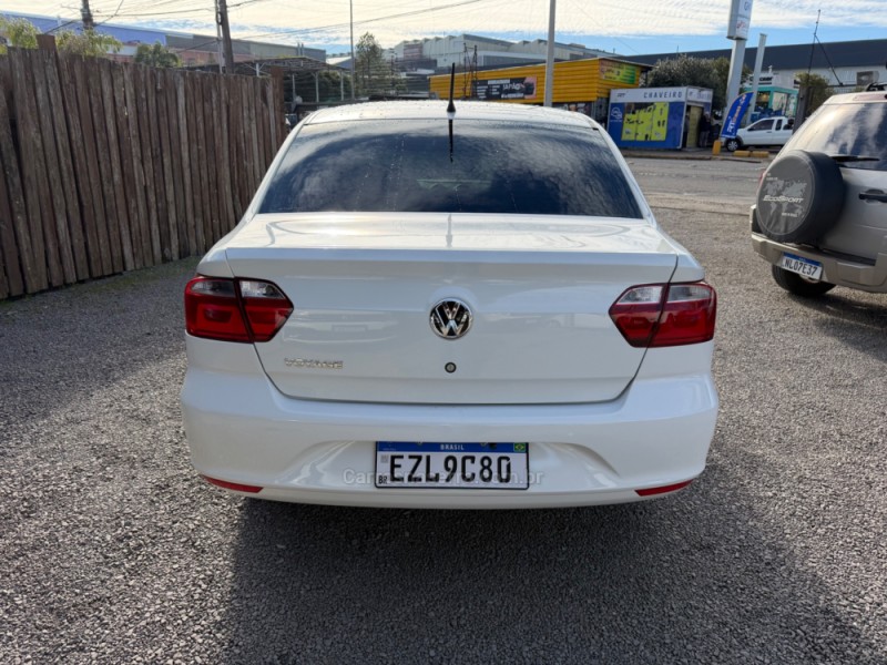 VOYAGE 1.0 MI TRENDLINE 8V FLEX 4P MANUAL - 2013 - CAXIAS DO SUL