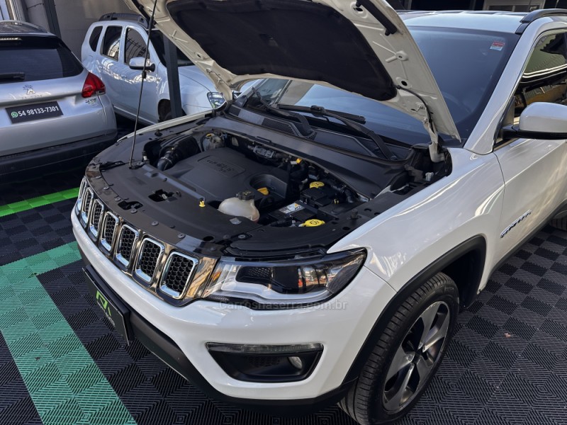 COMPASS 2.0 16V DIESEL LONGITUDE 4X4 AUTOMÁTICO - 2018 - CAXIAS DO SUL