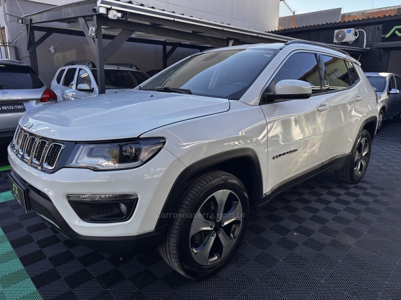 COMPASS 2.0 16V DIESEL LONGITUDE 4X4 AUTOMÁTICO - 2018 - CAXIAS DO SUL