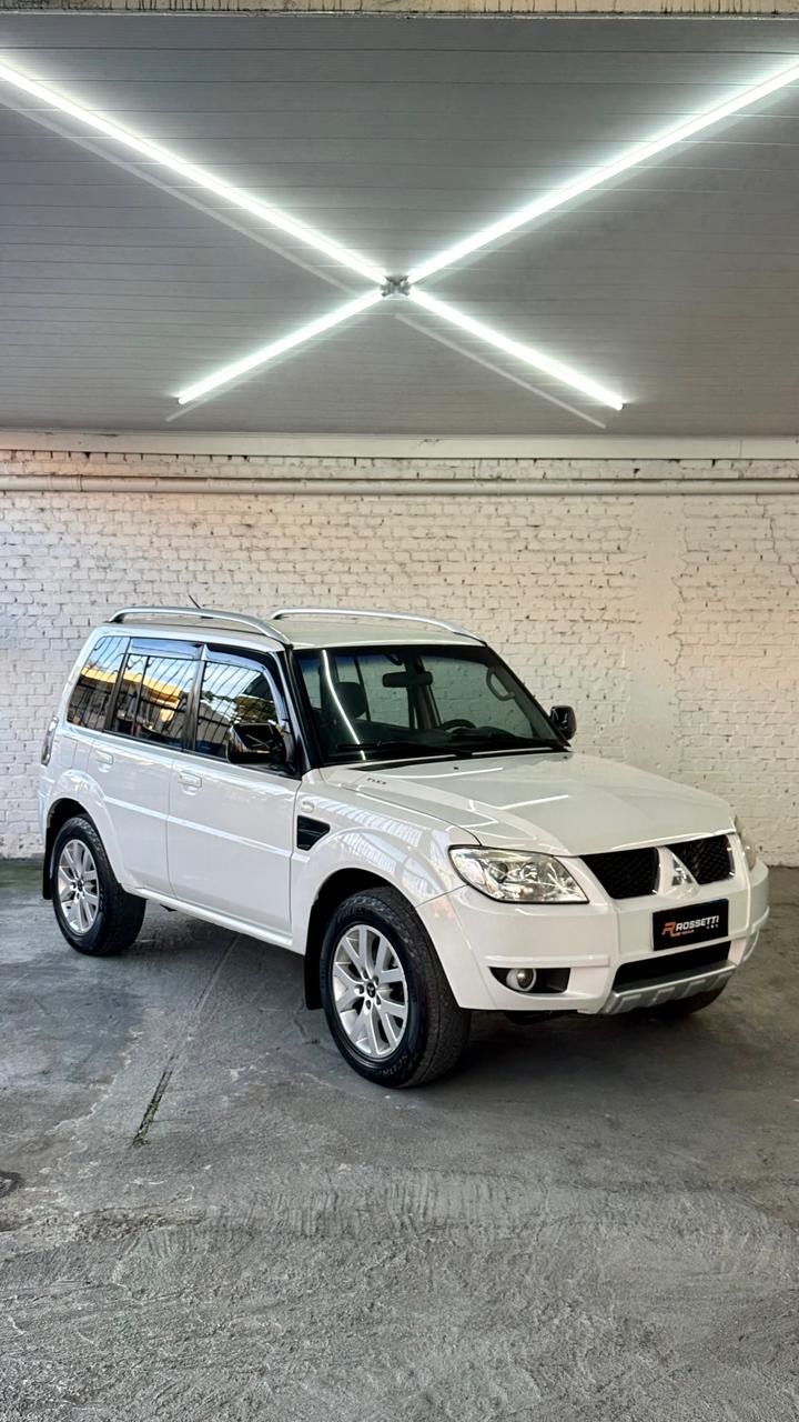 pajero tr4 2.0 4x4 16v 140cv flex 4p automatico 2011 caxias do sul