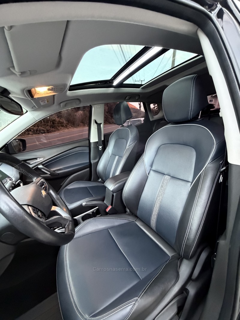 TRACKER 1.2 12V PREMIER TURBO FLEX 4P AUTOMÁTICO - 2022 - NOVA PETRóPOLIS