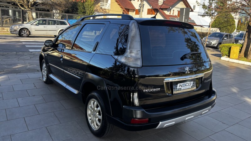 207 1.6 ESCAPADE SW 16V FLEX 4P MANUAL - 2011 - BENTO GONçALVES