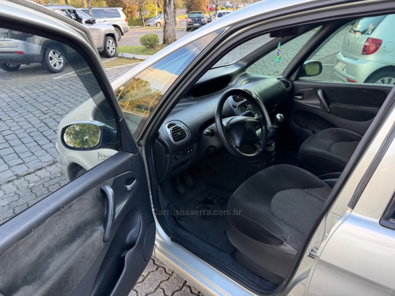 XSARA PICASSO 1.6 I GLX 16V FLEX 4P MANUAL - 2011 - CAXIAS DO SUL