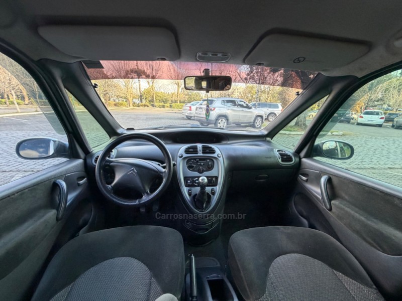 XSARA PICASSO 1.6 I GLX 16V FLEX 4P MANUAL - 2011 - CAXIAS DO SUL