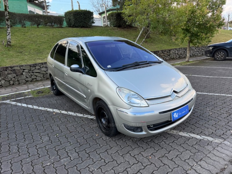 XSARA PICASSO 1.6 I GLX 16V FLEX 4P MANUAL - 2011 - CAXIAS DO SUL