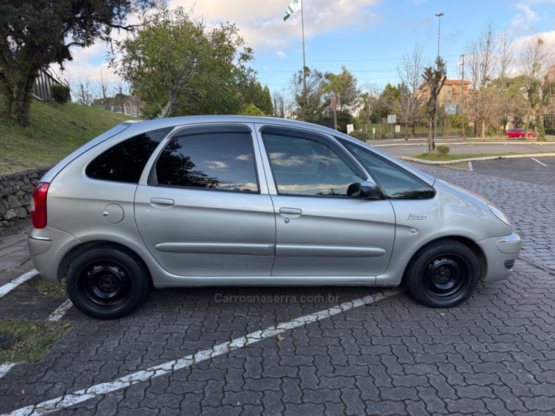 XSARA PICASSO 1.6 I GLX 16V FLEX 4P MANUAL - 2011 - CAXIAS DO SUL