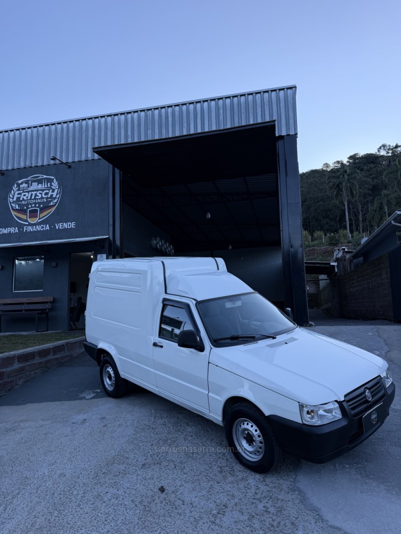 fiorino 1.5 fire furgao 8v gasolina 2p manual 2013 nova petropolis