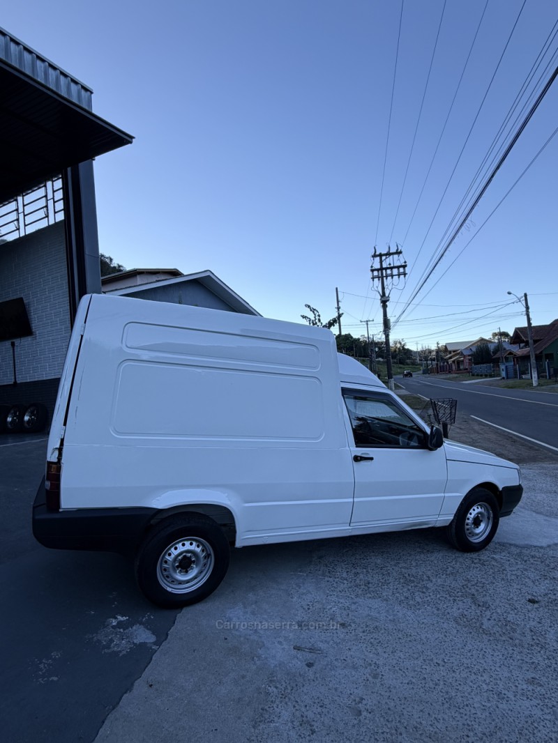 FIORINO 1.5 FIRE FURGÃO 8V GASOLINA 2P MANUAL - 2013 - NOVA PETRóPOLIS