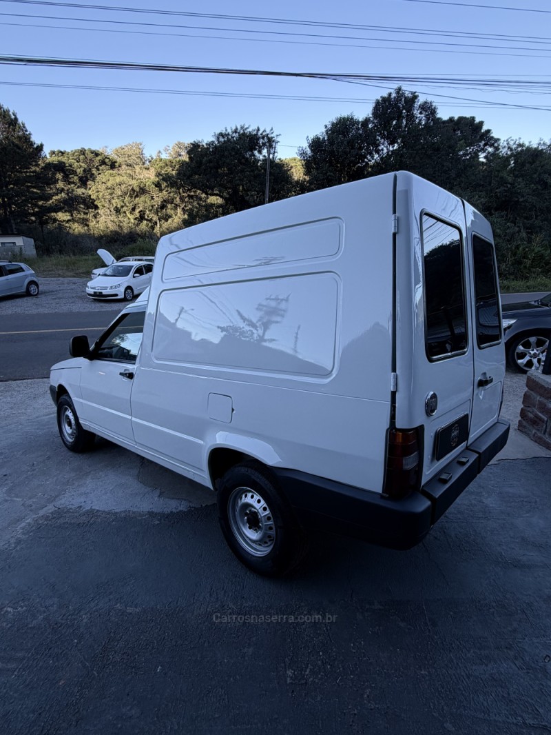 FIORINO 1.5 FIRE FURGÃO 8V GASOLINA 2P MANUAL - 2013 - NOVA PETRóPOLIS