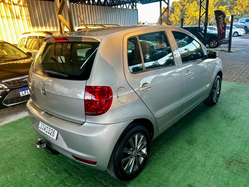 FOX 1.0 MI 8V FLEX 4P MANUAL - 2012 - SãO SEBASTIãO DO CAí