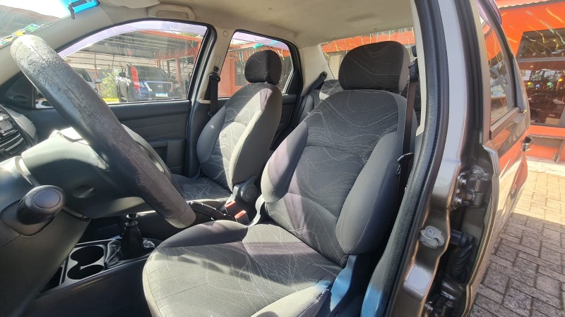 SIENA 1.0 MPI EL 8V FLEX 4P MANUAL - 2015 - CANELA