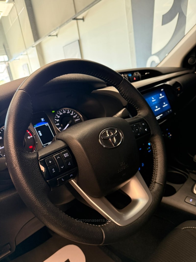HILUX 2.8 SR 4X4 CD 16V DIESEL 4P AUTOMÁTICO - 2024 - LAJEADO