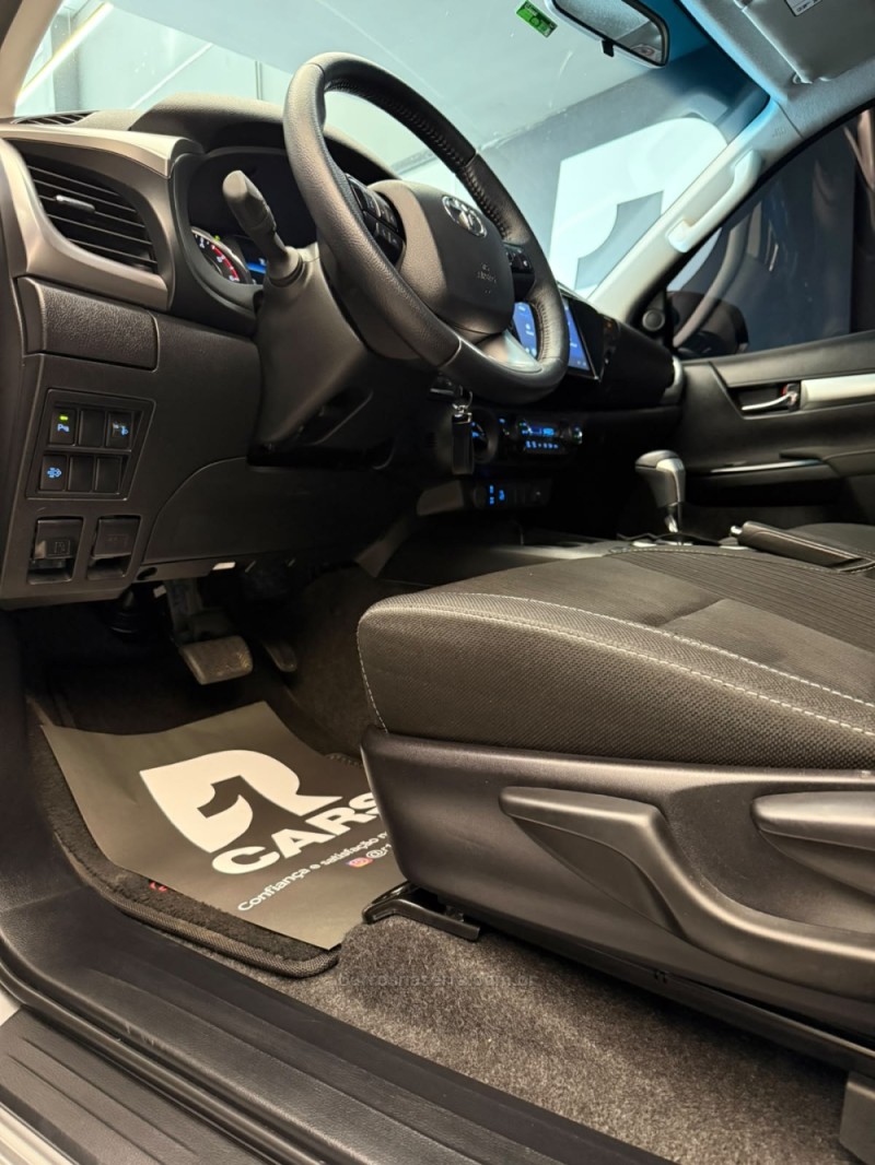 HILUX 2.8 SR 4X4 CD 16V DIESEL 4P AUTOMÁTICO - 2024 - LAJEADO