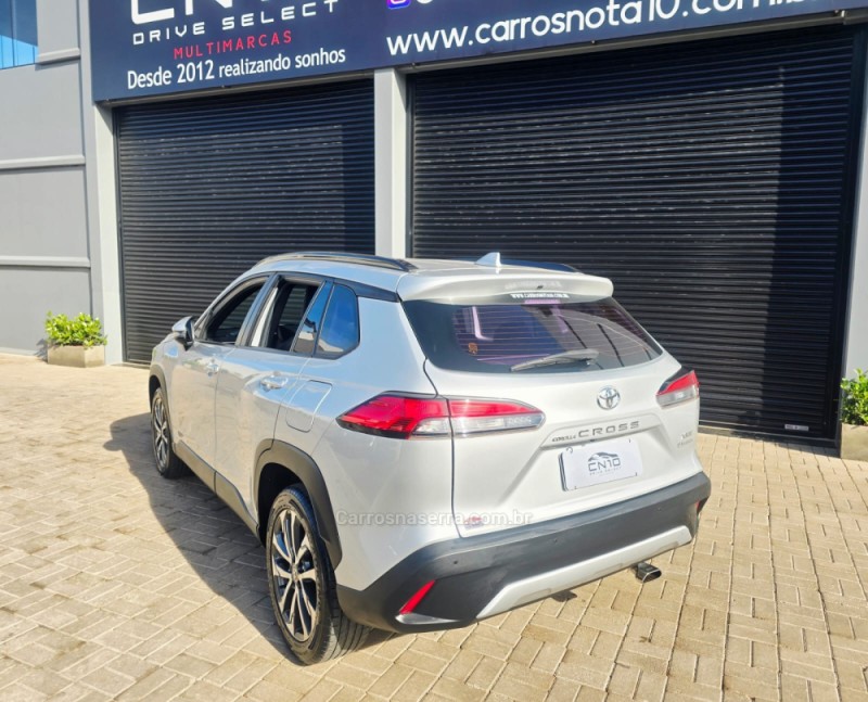 COROLLA 2.0 CROSS XRE 16V FLEX 4P AUTOMÁTICO - 2023 - LAJEADO