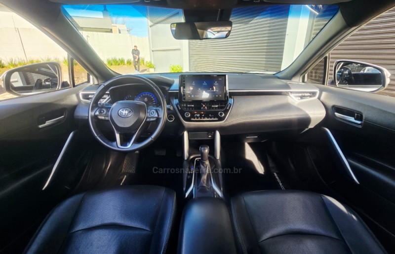 COROLLA 2.0 CROSS XRE 16V FLEX 4P AUTOMÁTICO - 2023 - LAJEADO