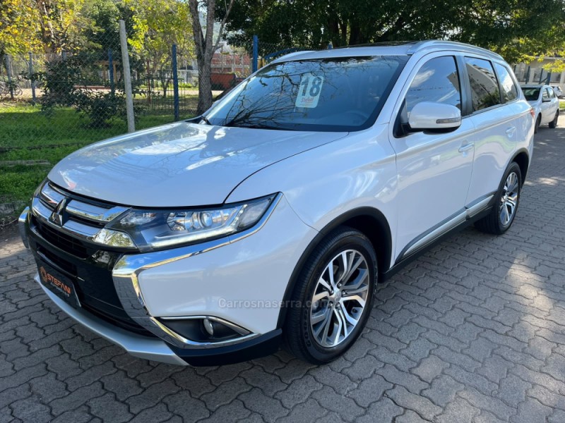 outlander 2.0 comfort 16v gasolina 4p automatico 2018 feliz