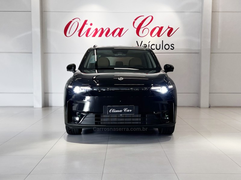 C10 1.5 REEV 16V HÍBRIDO 28,4KW 4P AUTOMÁTICO - 2027 - FLORES DA CUNHA