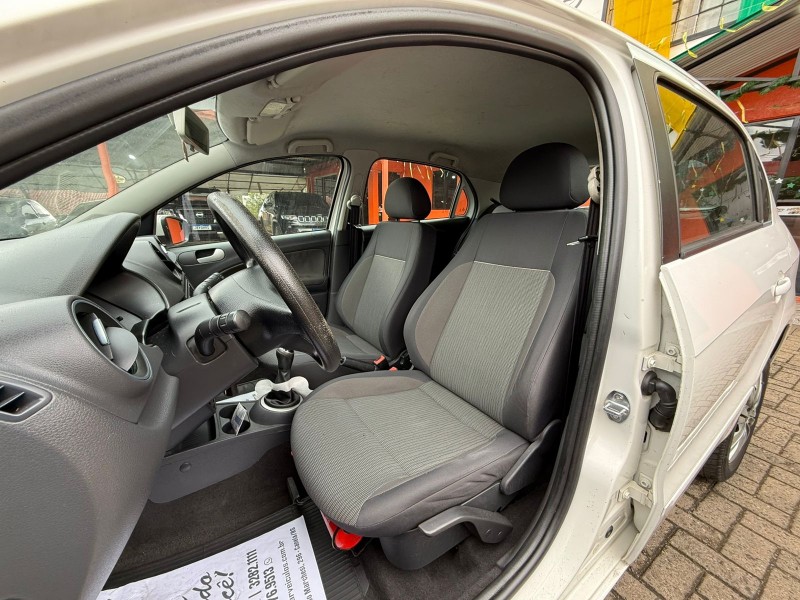 GOL 1.0 MI CITY 8V FLEX 4P MANUAL - 2013 - CANELA