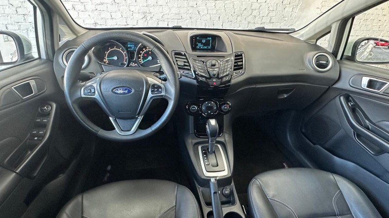FIESTA 1.6 TITANIUM HATCH 16V FLEX 4P AUTOMÁTICO - 2015 - CAXIAS DO SUL
