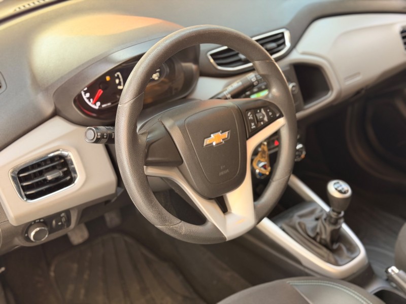 ONIX 1.0 LT 12V FLEX 4P MANUAL - 2019 - CANELA