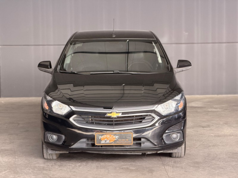 ONIX 1.0 LT 12V FLEX 4P MANUAL - 2019 - CANELA