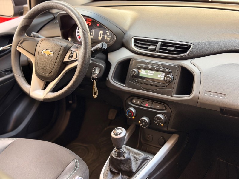 ONIX 1.0 LT 12V FLEX 4P MANUAL - 2019 - CANELA
