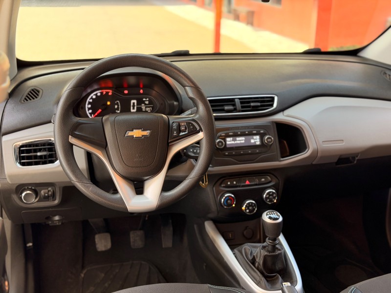 ONIX 1.0 LT 12V FLEX 4P MANUAL - 2019 - CANELA