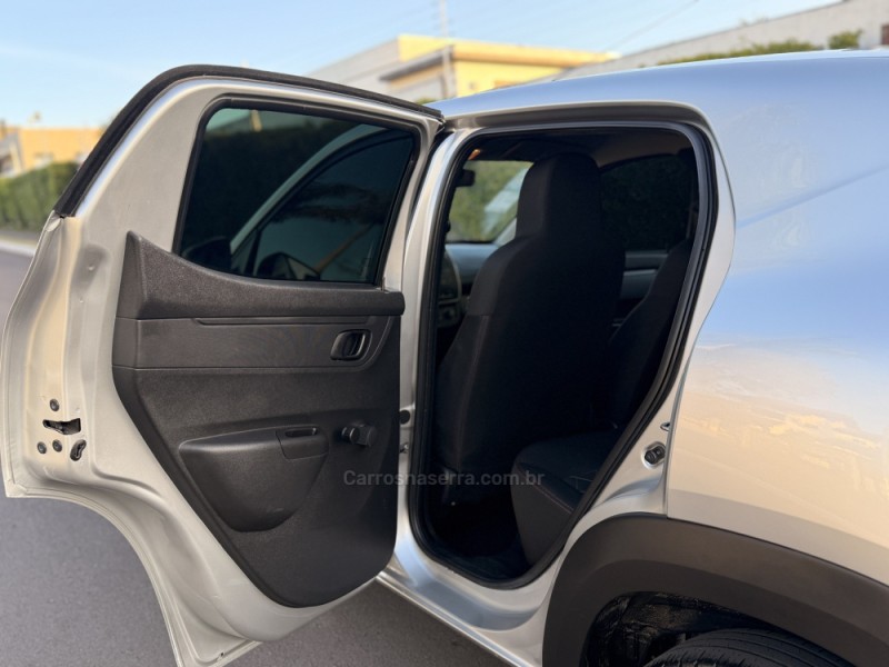 KWID 1.0 12V SCE FLEX ZEN MANUAL - 2022 - SãO LEOPOLDO