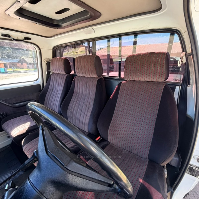 D20 4.0 CUSTOM S CS 8V DIESEL 2P MANUAL - 1988 - VACARIA